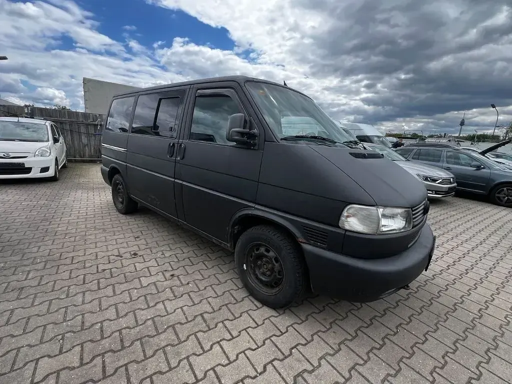 Używany VW T4 102 KM (75 kW) 1997 Czarny Van