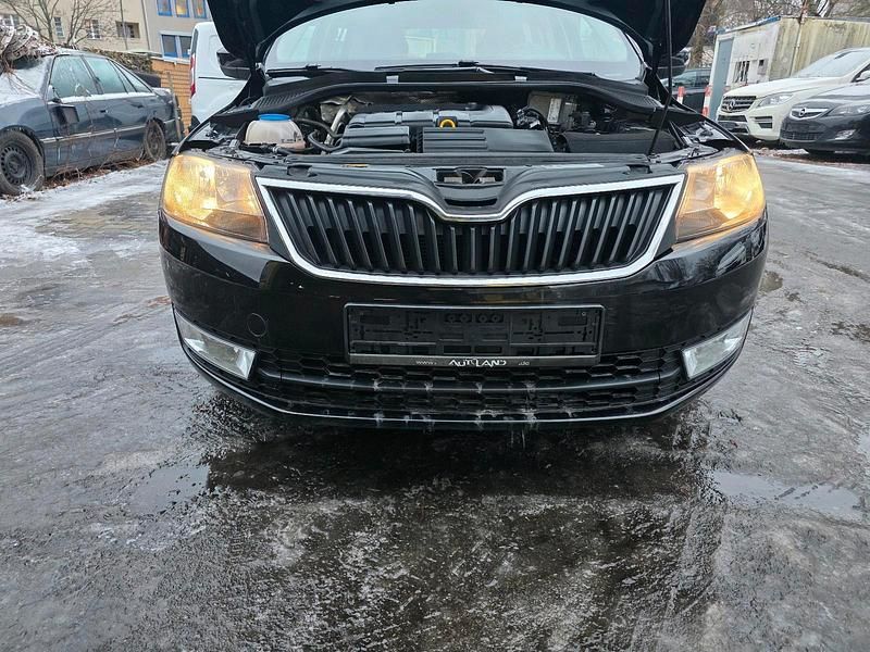 Gebraucht Skoda Rapid 90 PS (66 kW) 2016 Schwarz Kombi