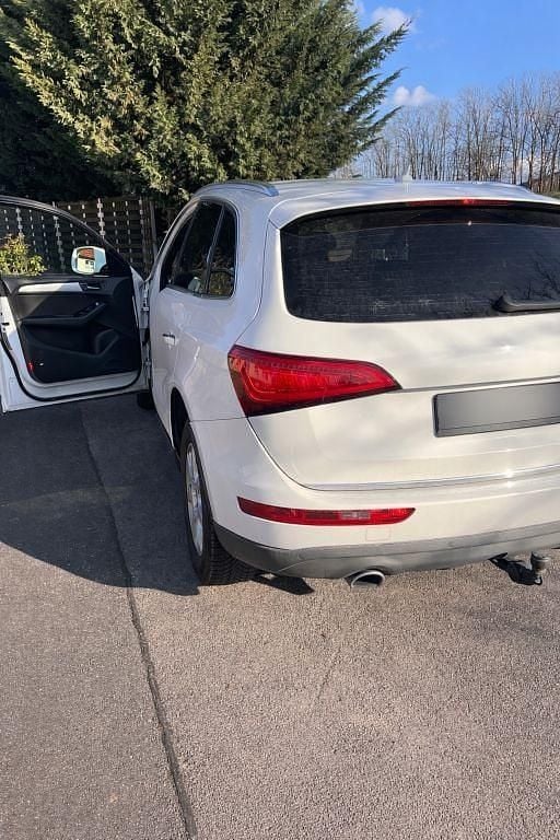 Gebraucht Audi Q5 163 PS (119 kW) 2015 Weiß SUV