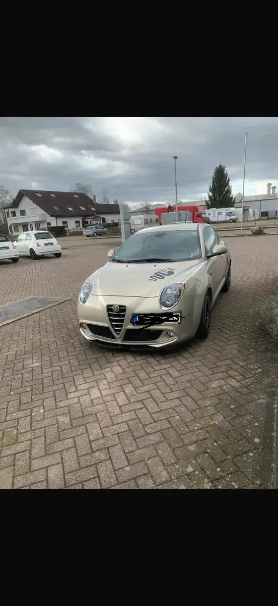 Gebraucht Alfa Romeo MiTo 135 PS (99 kW) 2009 Gold Kleinwagen