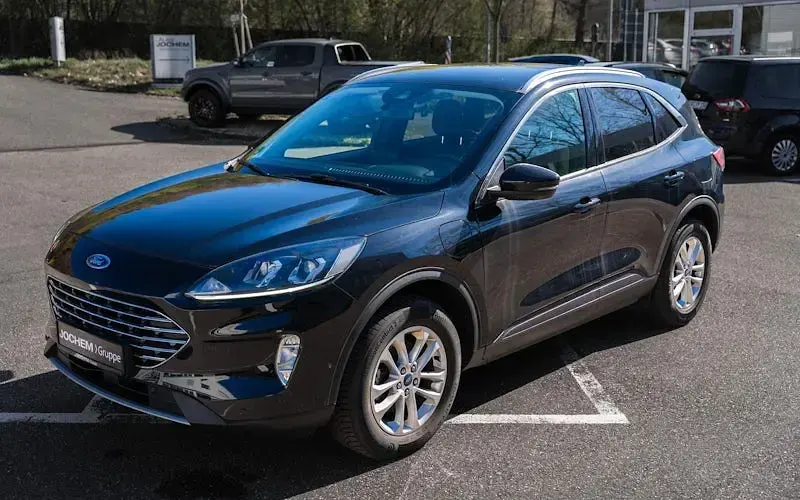 Gebraucht Ford Kuga Titanium 225 PS (165 kW) 2022 Schwarz SUV