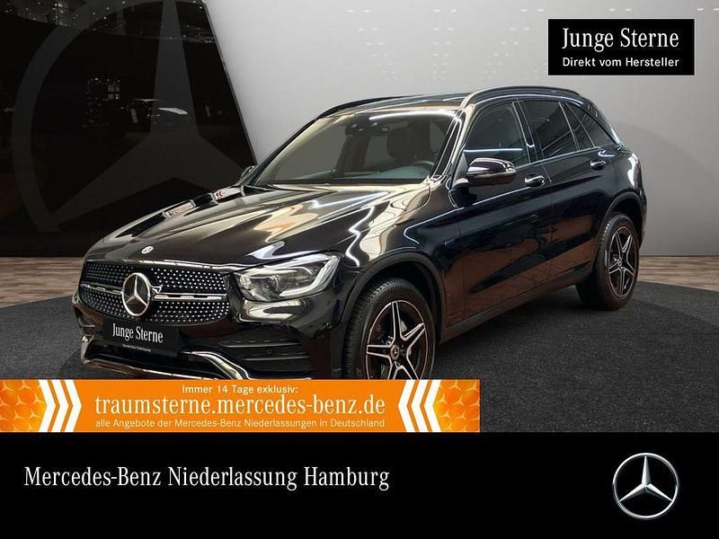 Schwarz Gebraucht 2021 Mercedes GLC300e AMG SUV | 36.790 € (Fairer Preis) - Bild 1/3