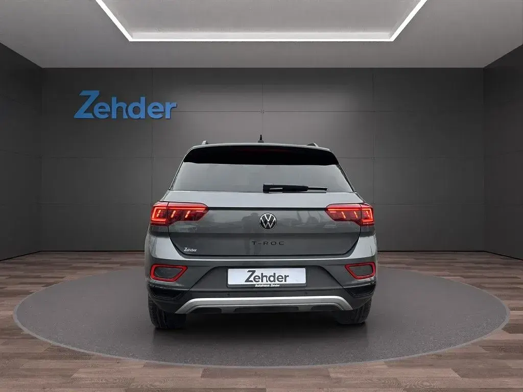 Neu VW T-Roc Style 150 PS (110 kW) 2025 Grau SUV