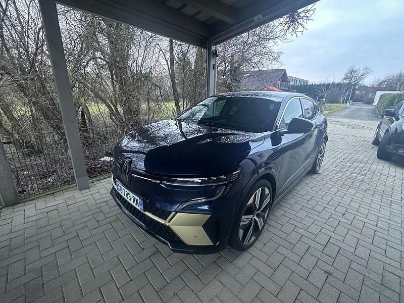 Gebraucht Renault Megane E-Tech Iconic 160 kW (218 PS) 2021 Blau Limousine