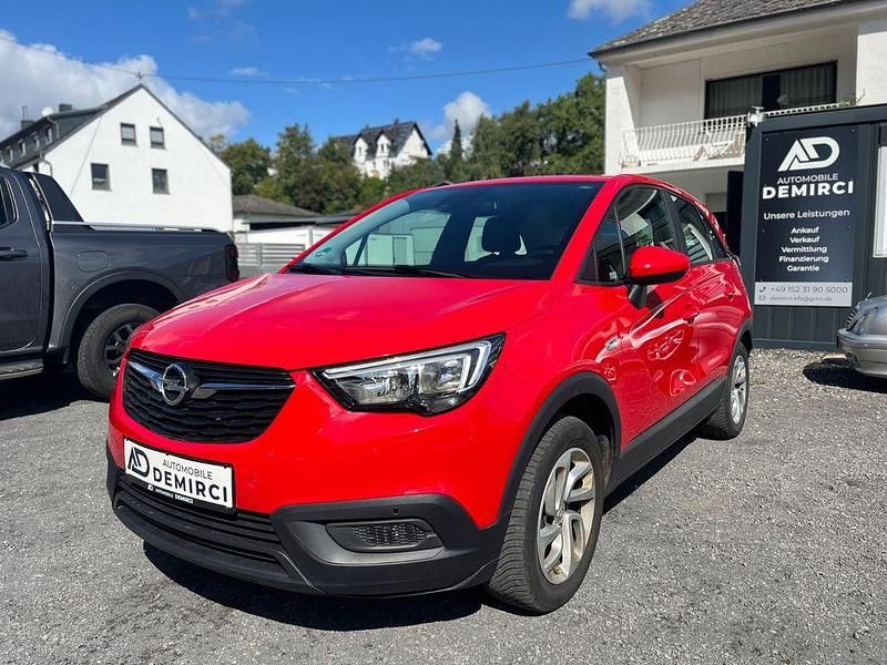 Rot Gebraucht 2018 Opel Crossland SUV | 9.999 € (Guter Preis) - Bild 1/4