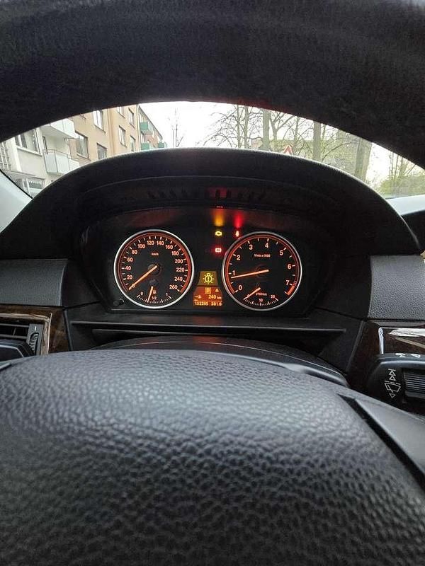 Gebraucht BMW 525 218 PS (160 kW) 2009 Kombi