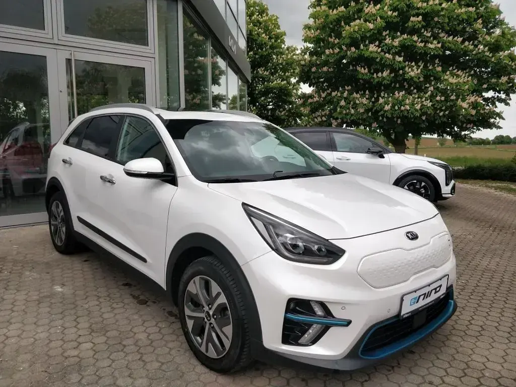 Gebraucht Kia e-Niro Spirit 150 kW (204 PS) 2020 Weiß SUV
