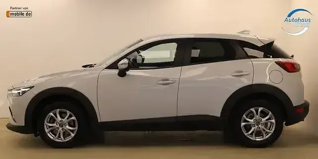 Używany Mazda CX-3 Exclusive-Line 150 KM (110 kW) 2017 Biały SUV