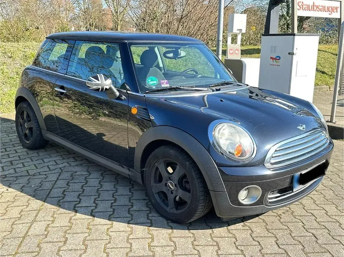 Gebraucht Mini ONE 95 PS (69 kW) 2009 Schwarz Kleinwagen