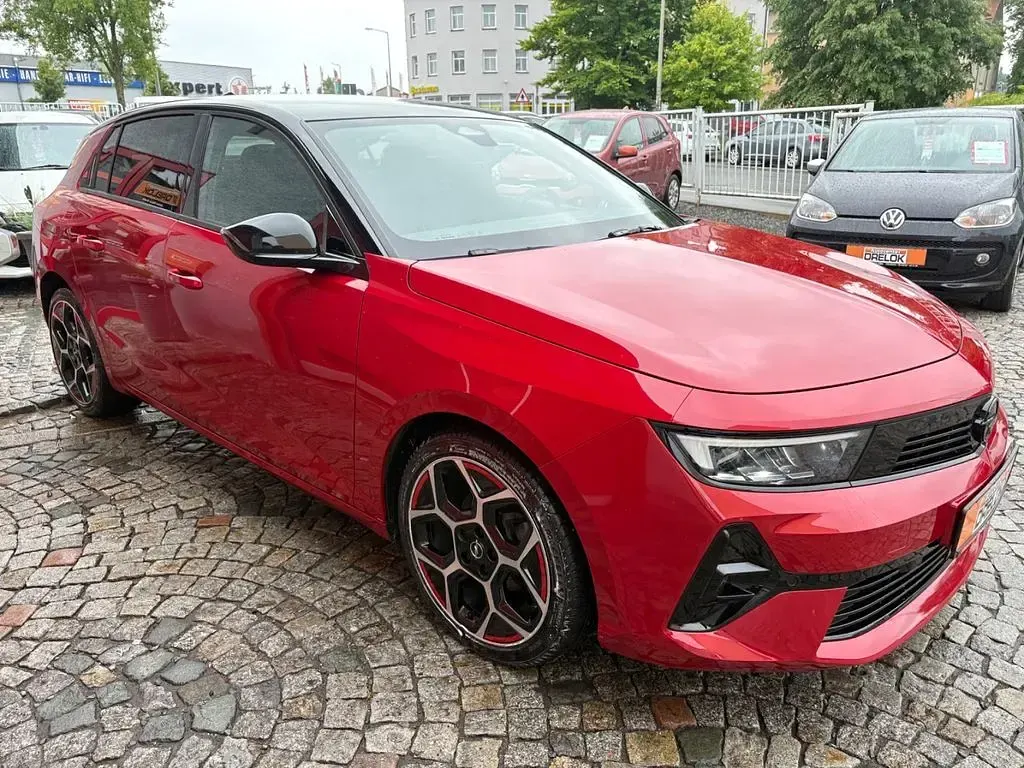 Gebraucht Opel Astra GS Line 131 PS (96 kW) 2022 Rot Kleinwagen