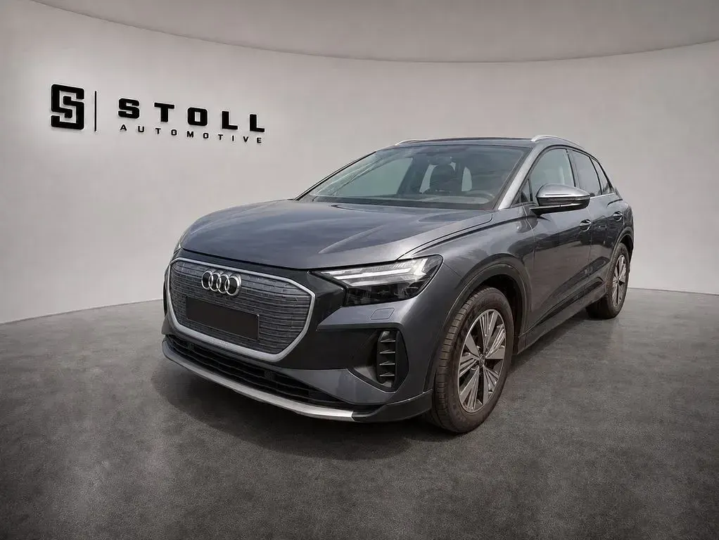 Gebraucht Audi Q4 e-tron Ambiente 125 kW (170 PS) 2022 Grau SUV