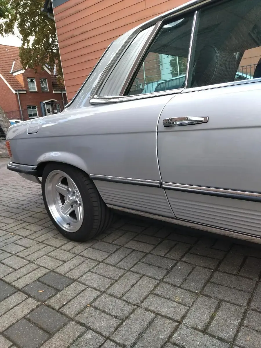 Gebraucht Mercedes SLC280 184 PS (135 kW) 2026 Silber Coupé