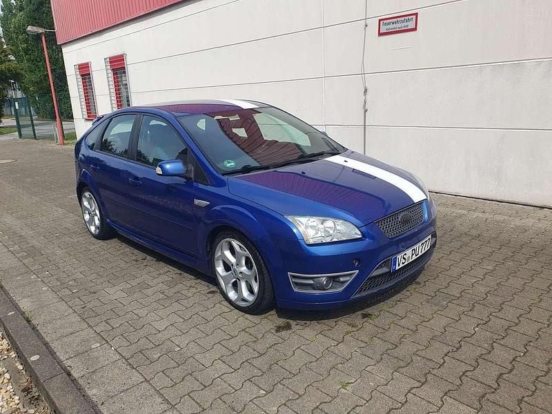 Performance blue Gebraucht 2006 Ford Focus ST Kleinwagen | 3.190 € (Superpreis) - Bild 1/4