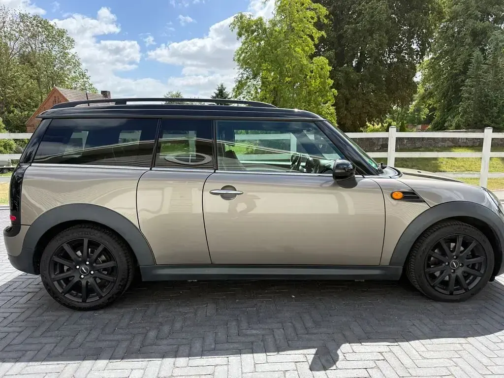 Gebraucht Mini Cooper Clubman 111 PS (81 kW) 2012 Gold Kombi