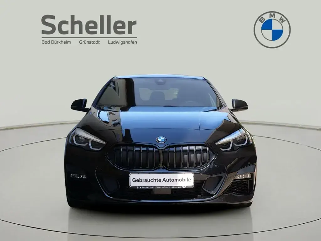 Gebraucht BMW 220 Gran Coupé M Sport 178 PS (130 kW) 2021 Black sapphire Coupé