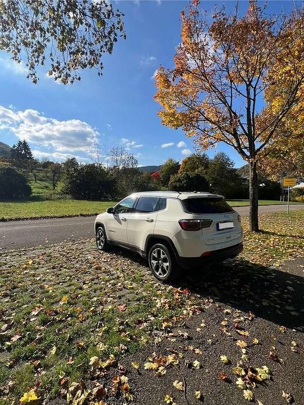 Gebraucht Jeep Compass Limited 170 PS (125 kW) 2018 SUV
