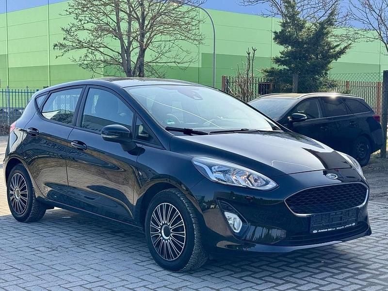 Gebraucht Ford Fiesta 101 PS (74 kW) 2019 Iridiumschwarz metallic Kleinwagen
