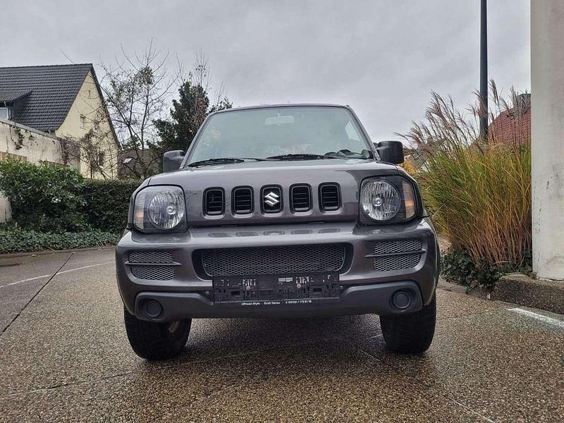 Gebraucht Suzuki Jimny Ranger 86 PS (63 kW) 2011 Grau SUV