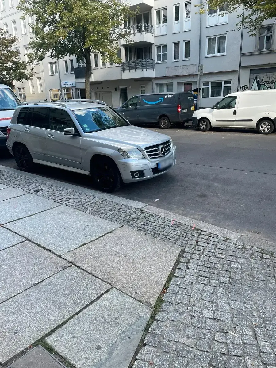 Gebraucht Mercedes GLK320 224 PS (164 kW) 2009 Silber SUV