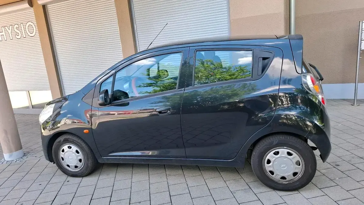 Gebraucht Chevrolet Spark LS 68 PS (50 kW) 2010 Schwarz Kleinwagen