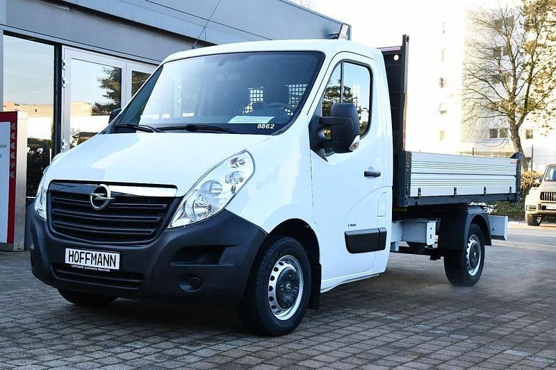 Gebraucht Opel Movano 131 PS (96 kW) 2018 Weiß Van