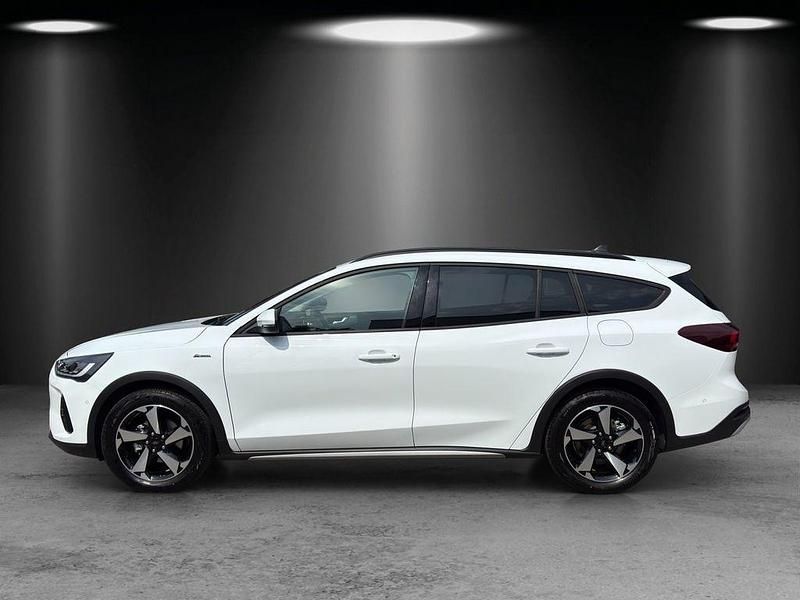 Neu Ford Focus Active 125 PS (91 kW) 2025 Weiß Limousine