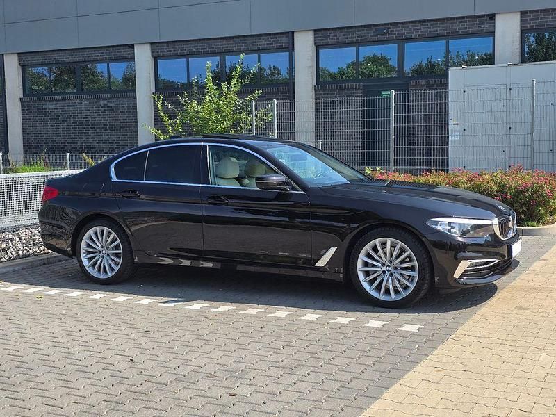 Gebraucht BMW 520 190 PS (139 kW) 2018 Braun Limousine