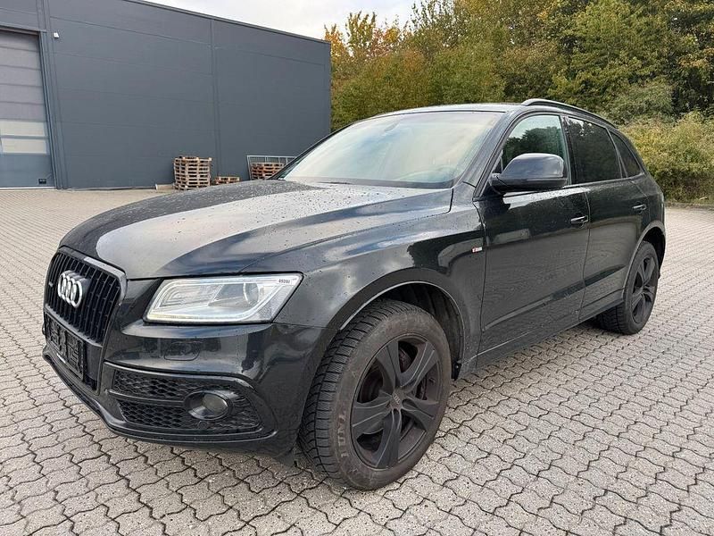 Schwarz Gebraucht 2015 Audi Q5 Sport SUV | 13.625 € (Fairer Preis) - Bild 1/4