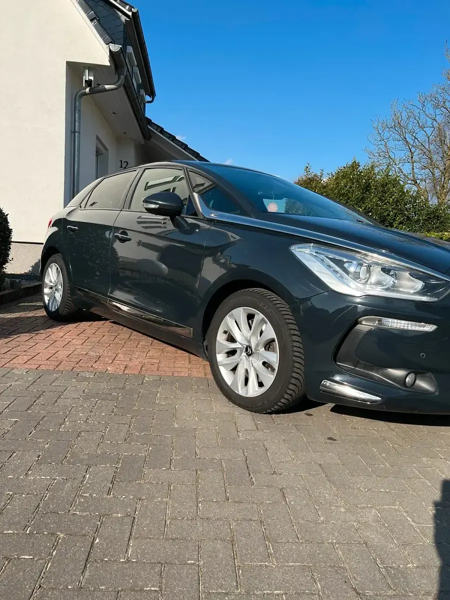 Gebraucht Citroën DS5 200 PS (147 kW) 2013 Grau Kleinwagen