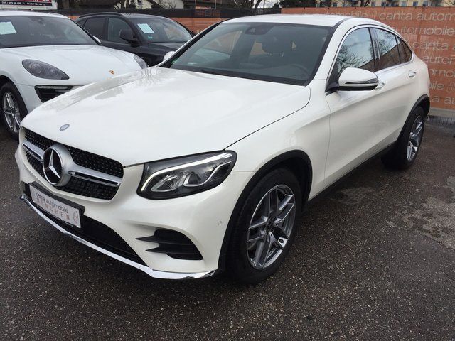 Weiß Gebraucht 2017 Mercedes GLC250 AMG line SUV | 38.990 € - Bild 1/4