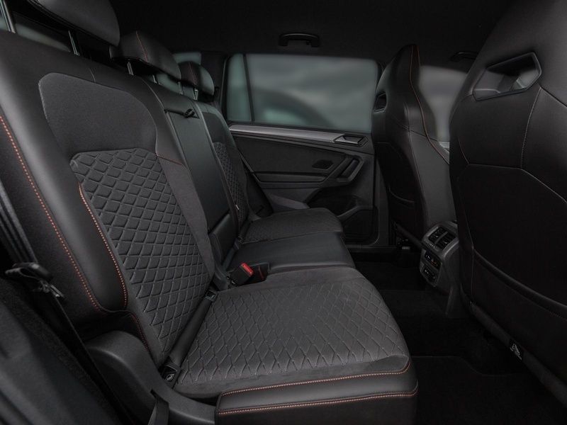 Gebraucht Seat Tarraco FR 150 PS (110 kW) 2024 Grau SUV