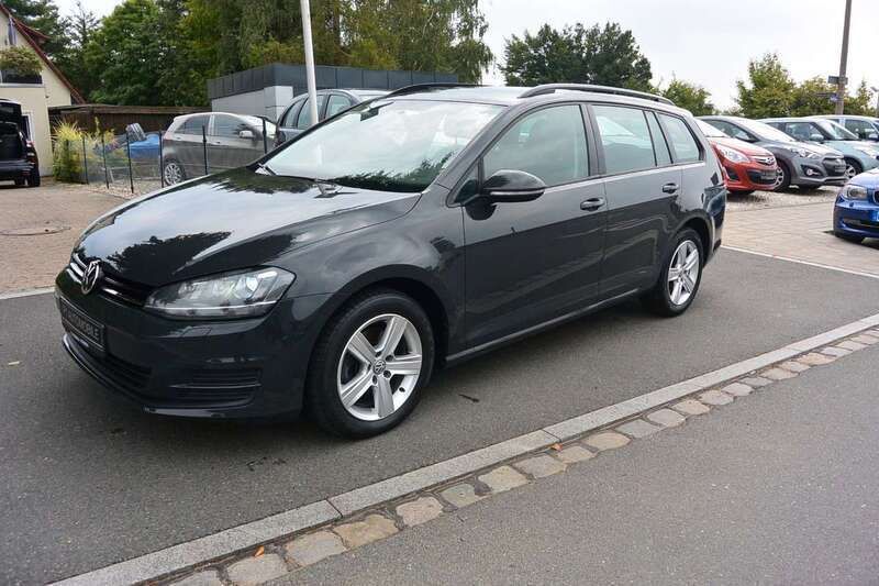 Grau Gebraucht 2014 VW Golf VII Kombi | 10.990 € (Etwas zu teuer) - Bild 1/4