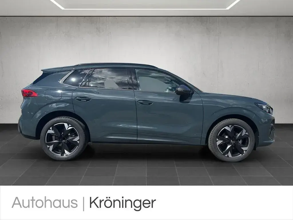Neu Cupra Terramar 150 PS (110 kW) 2026 Blau SUV
