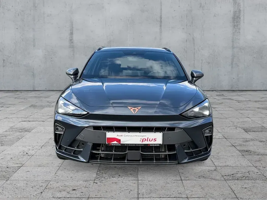 Usata Cupra Leon 150 CV (110 kW) 2025 Grigio Berlina