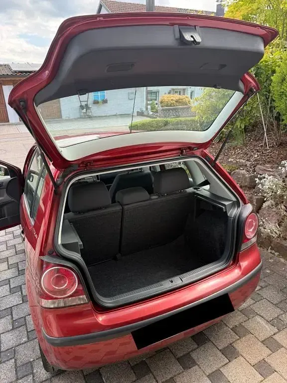 Gebraucht VW Polo 54 PS (39 kW) 2007 Rot Kleinwagen