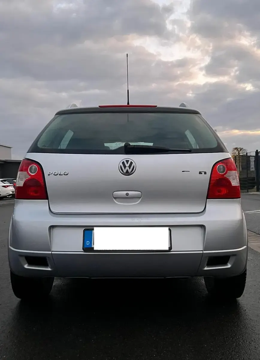 Gebraucht VW Polo Cross 75 PS (55 kW) 2004 Silber Kleinwagen