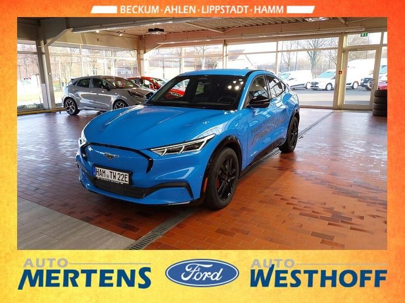 Blau Gebraucht 2022 Ford Mustang Mach-E SUV | 29.900 € (Superpreis) - Bild 1/4