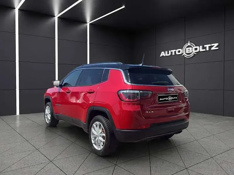 Gebraucht Jeep Compass Limited 170 PS (125 kW) 2018 Rot SUV