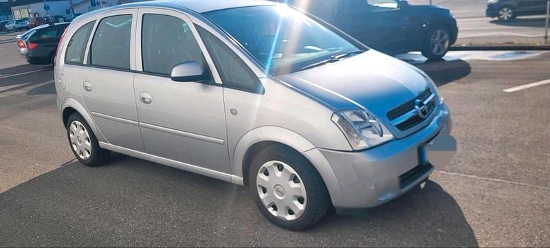Używany Opel Meriva 100 KM (73 kW) 2005 Srebrny Minivan