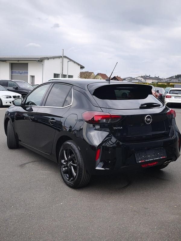 Gebraucht Opel Corsa Ultimate 131 PS (96 kW) 2022 Diamant schwarz/karbon schwarz Kleinwagen