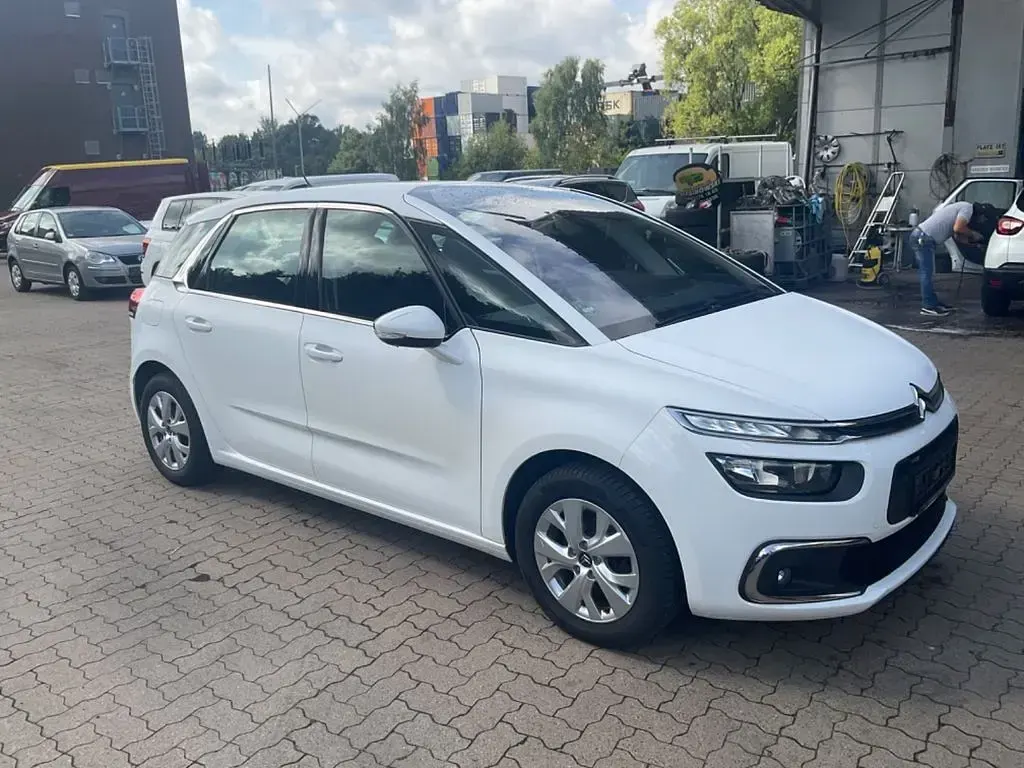 Gebraucht Citroën C4 SpaceTourer SELECTION 131 PS (96 kW) 2017 Weiß Van / Kleinbus