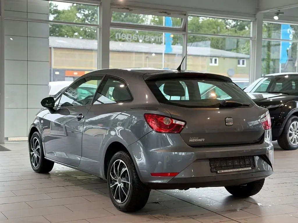 Gebraucht Seat Ibiza SC Style 105 PS (77 kW) 2012 D grau/monsungrau/pirineos gre Kleinwagen