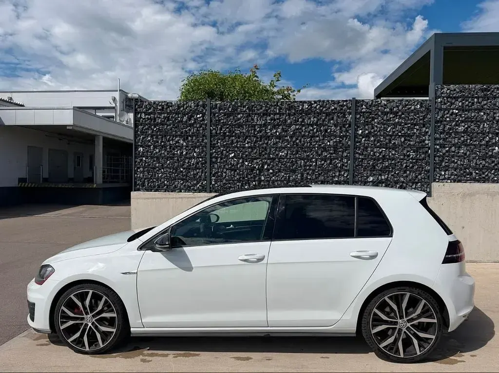 Gebraucht VW Golf VII GTD 184 PS (135 kW) 2015 Weiß Limousine