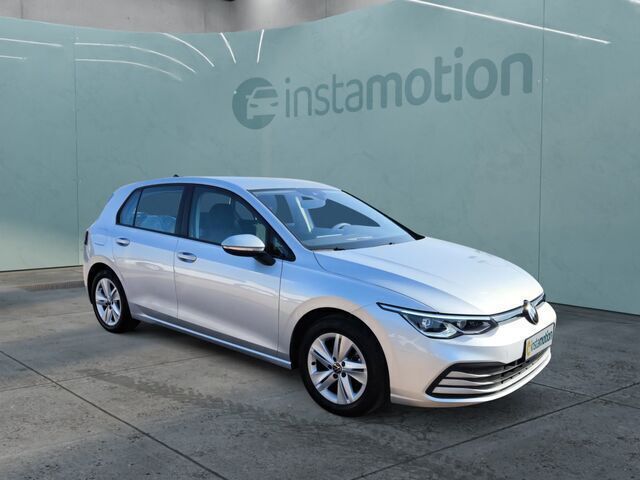 Silber Gebraucht 2022 VW Golf VIII Limousine | 22.450 € (Guter Preis) - Bild 1/2