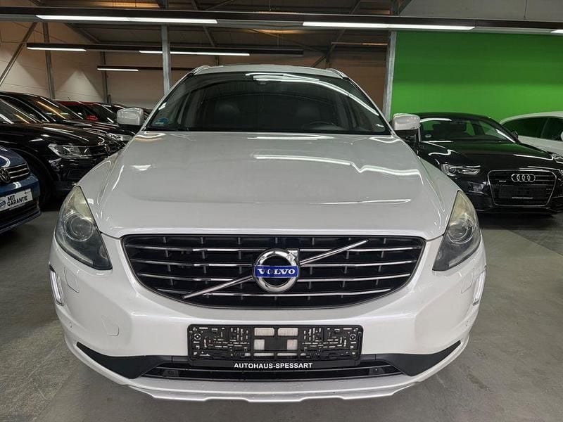 Gebraucht Volvo XC60 Ocean Race 181 PS (133 kW) 2014 Weiß SUV
