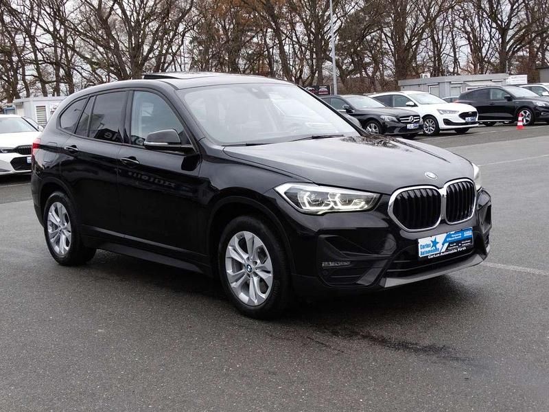 Gebraucht BMW X1 M Sport 220 PS (161 kW) 2021 Schwarz ii/bonnet fluid black SUV