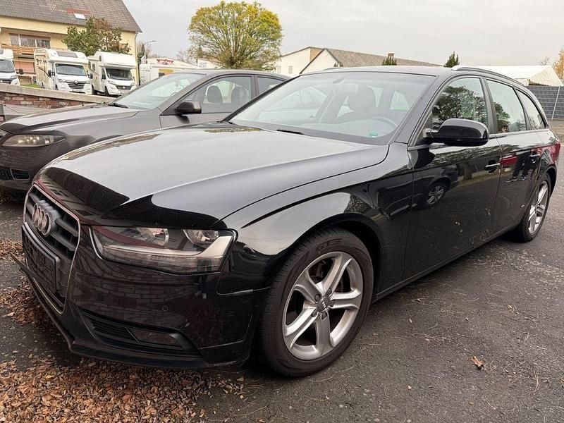 Schwarz Gebraucht 2014 Audi A4 Ambition Kombi | 6.490 € (Guter Preis) - Bild 1/4
