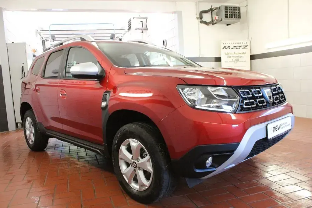 Używany Dacia Duster 131 KM (96 kW) 2021 Czerwony SUV