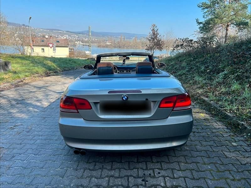 Gebraucht BMW 325 Cabriolet 197 PS (144 kW) 2008 Andere farben Cabrio