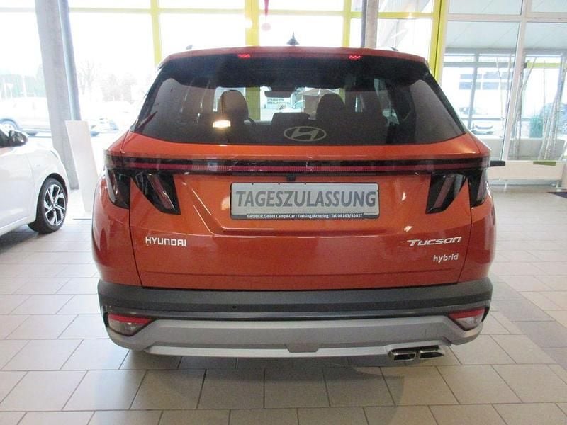 Neu Hyundai Tucson 215 PS (158 kW) 2025 Orange SUV